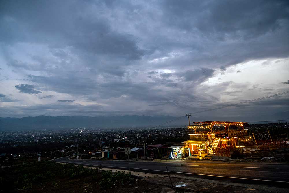 The Madden Julian Oscilation (MJO) Phenomenon and Its Impact on the Sky of Palu City, Central Sulawesi