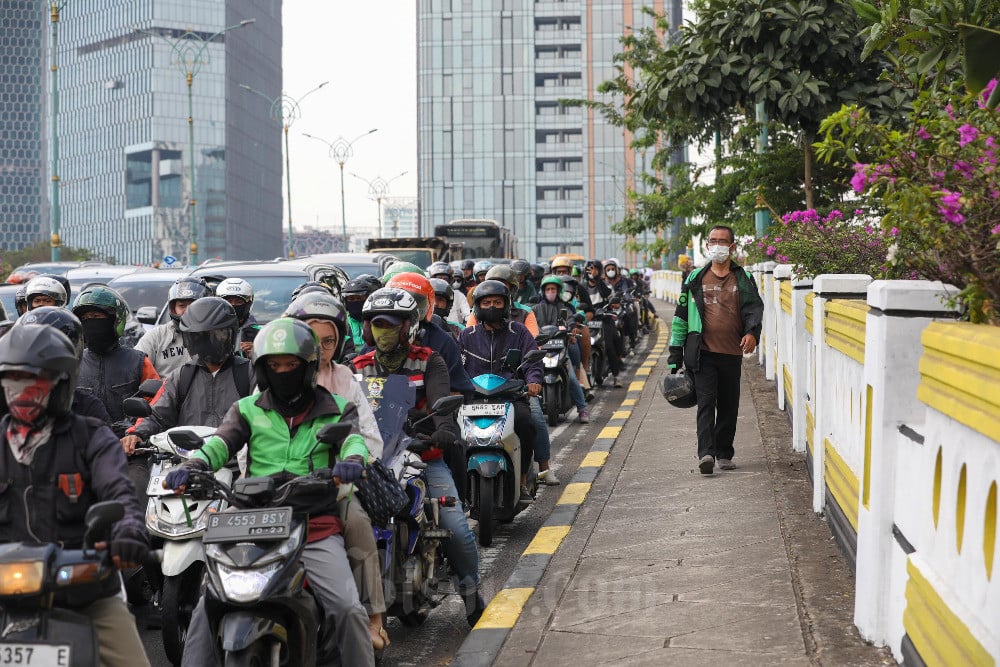 Polisi Lakukan Penutupan Jalan Dan Pengalihan Lalu Lintas Di Sekitar ...