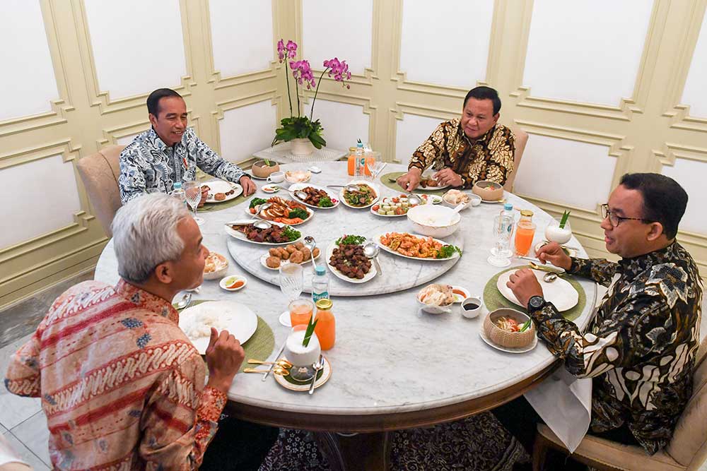 Presiden Jokowi Makan Siang Dengan Tiga Bakal Calon Presiden