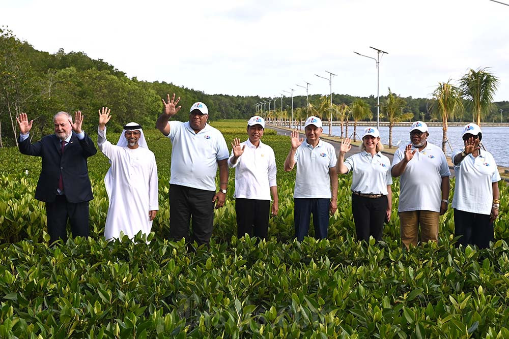 Moment Unik RI 1 jadi Fotografer Dadakan di World Water Forum Bali