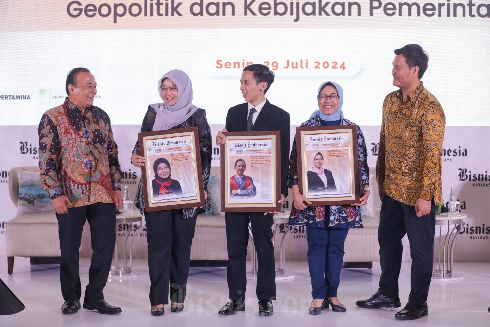 Bisnis Indonesia Midyear Challenges 2024 : Memperkuat Fondasi Ekonomi ...