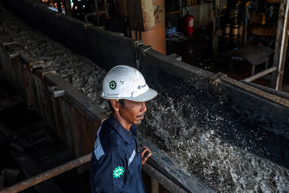 Begini Proses Penambangan Timah di Laut Bangka Barat Gunakan Kapal Isap Produksi