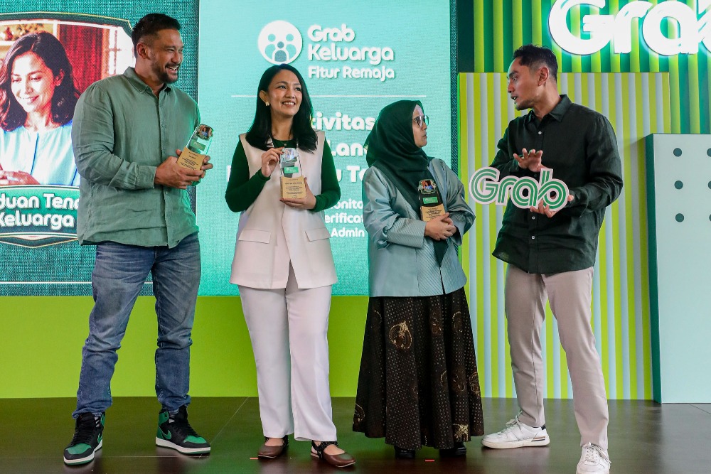 Grab Hadirkan Kembali GrabKeluarga Fitur Remaja, Dukung Mobilitas Aman dan Mandiri