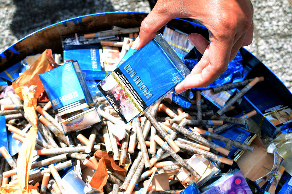 Bea Cukai Blitar Musnahkan 1,9 Juta Batang Rokok Ilegal Senilai Rp2,2 Miliar