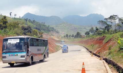  'Lingkar Nagreg bantu urai kemacetan arus mudik'