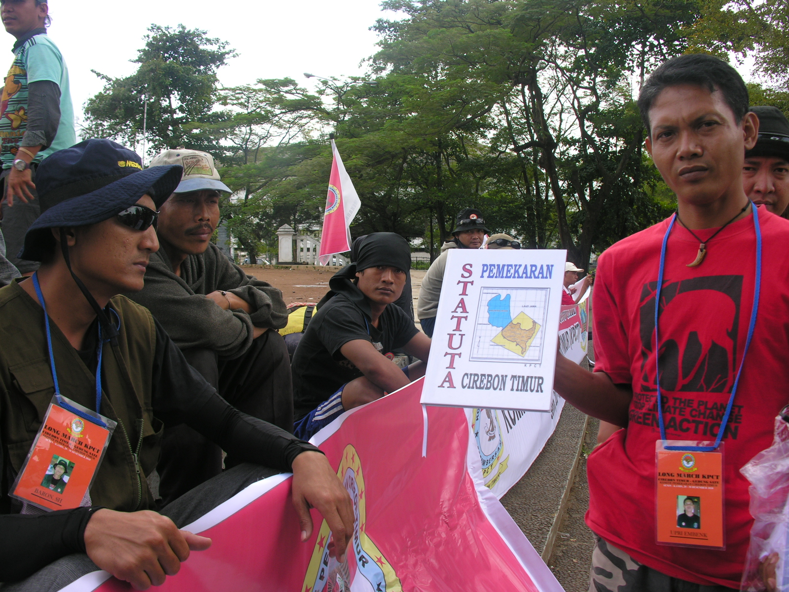  FOTO: Menuntut pemekaran Kab. Cirebon