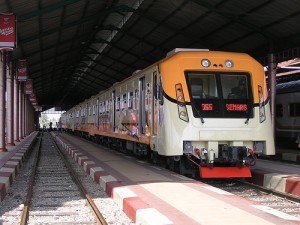  Penumpang kereta komuter di Bandung akhir tahun ini turun