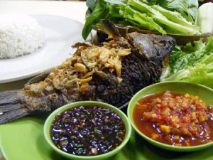  Kemana Wisata Kuliner di Bandung Weekend Ini? (6) - Masakan Sunda