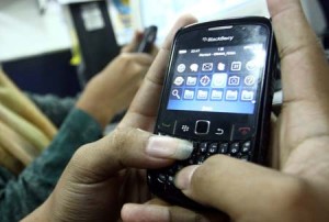  Modus penipuan menukar account dengan BlackBerry 