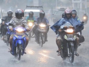  Bogor terus diguyur hujan, air Katulampa naik