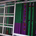  Terimbas bursa regional, indeks saham jeblok 2,27%