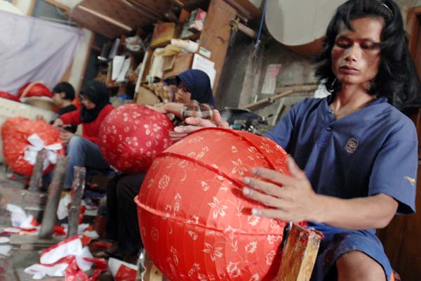  FOTO: Pesanan lampion meningkat