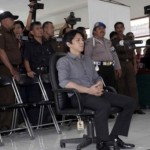  5.000 orang demo vonis Ariel warnai Kabar umum Jabar 31/1