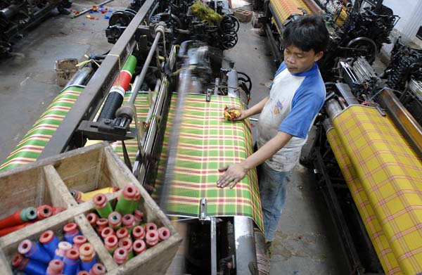  FOTO: Industri sarung Majalaya Kab. Bandung