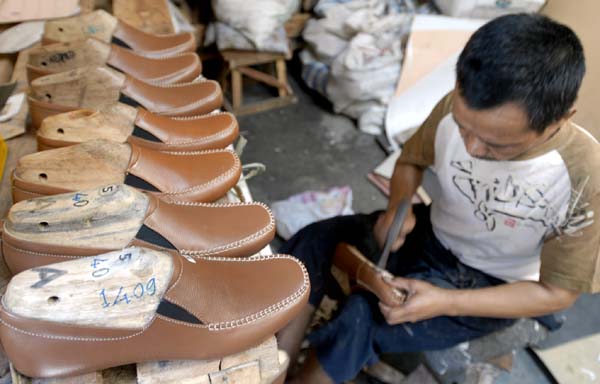  FOTO: Pencanangan hari sepatu nasional