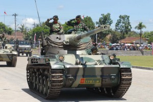  90% Panser dan tank TNI AD dipasok asing