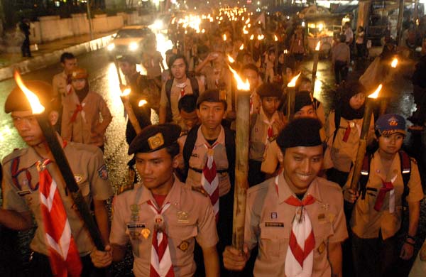  FOTO: Pawai obor Bandung Lautan Api ke-65