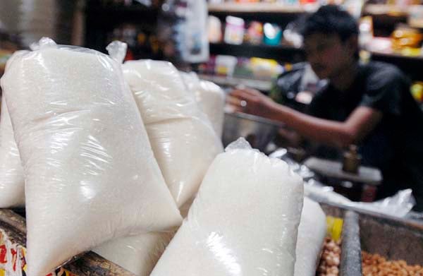  FOTO: Impor gula dihentikan