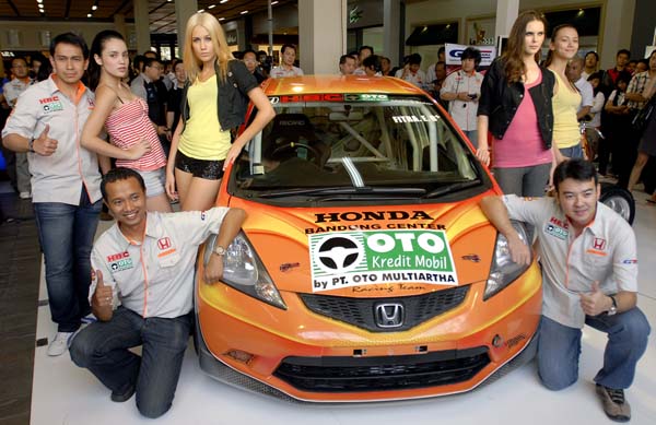  FOTO: Launching tim balap HBC-Oto Racing Team