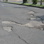  Kabar umum: Jalan provinsi di Majalengka rusak parah