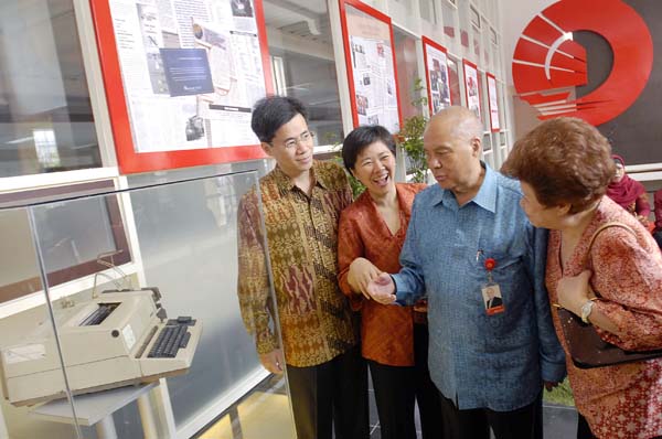  FOTO: Peresmian gedung OCBC NISP De Vries Bandung