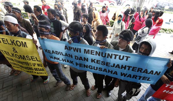  FOTO: Pengusaha wartel datangi Telkom Bandung