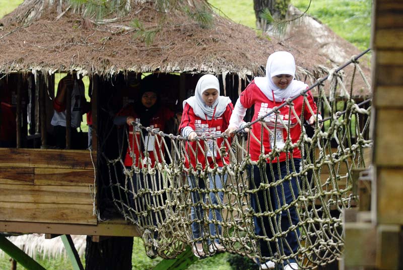  FOTO: 200 pelajar Jabar ikuti Supercamp Telkomsel