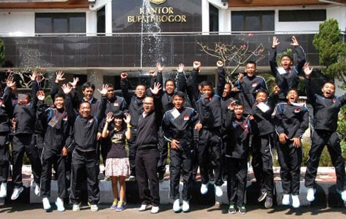  FOTO: Tim Persikabo U-15 berangkat ke Thailand