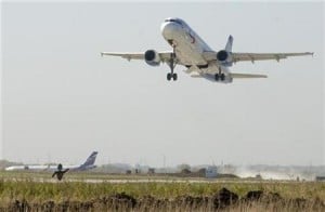  Kabar ekonomi: Bandara Husein sudah bisa didarati Airbus