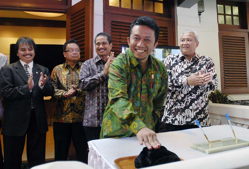  FOTO: Tifatul Sembiring resmikan SME Creative Center