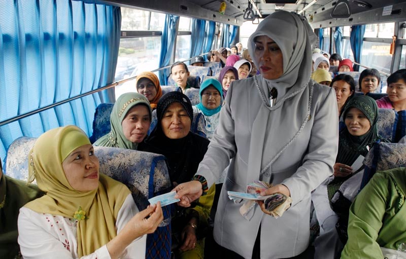  FOTO: Bus Damri khusus perempuan rute Cibiru-Kebon Kalapa