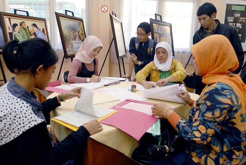  FOTO: Pendaftaran terakhir penerimaan siswa baru