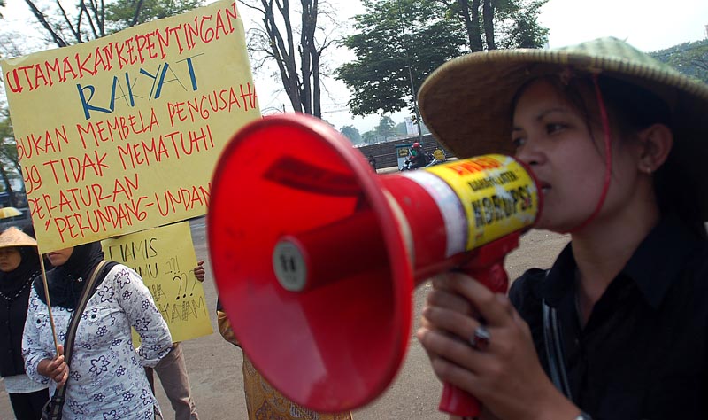  FOTO: Warga Ciamis tuntut tutup usaha penetasan telur