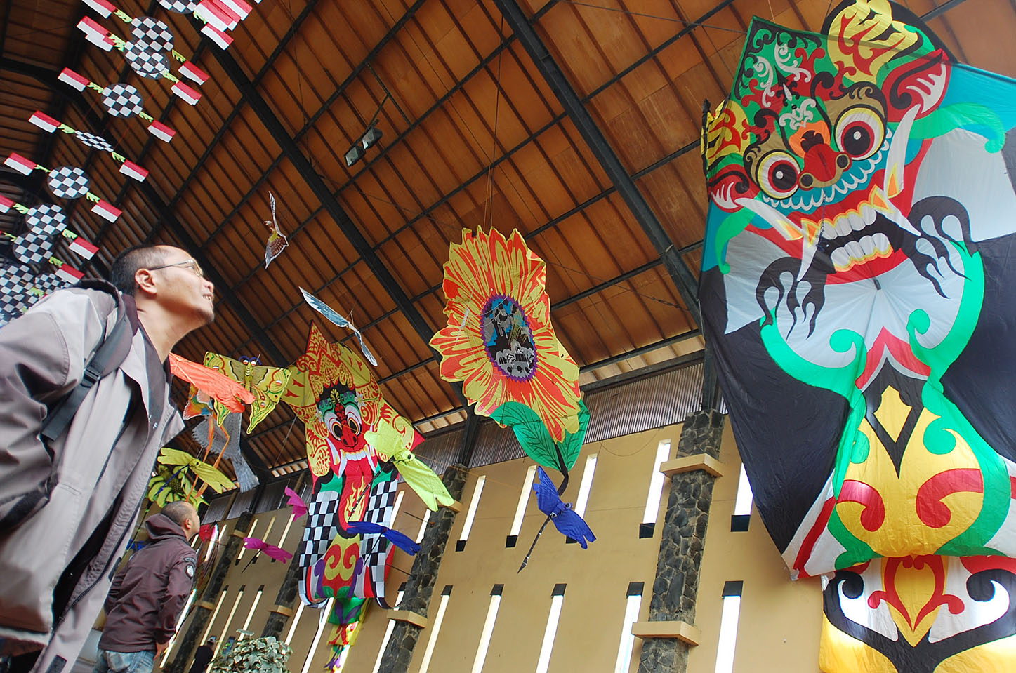  FOTO: Pameran layang-layang 2011