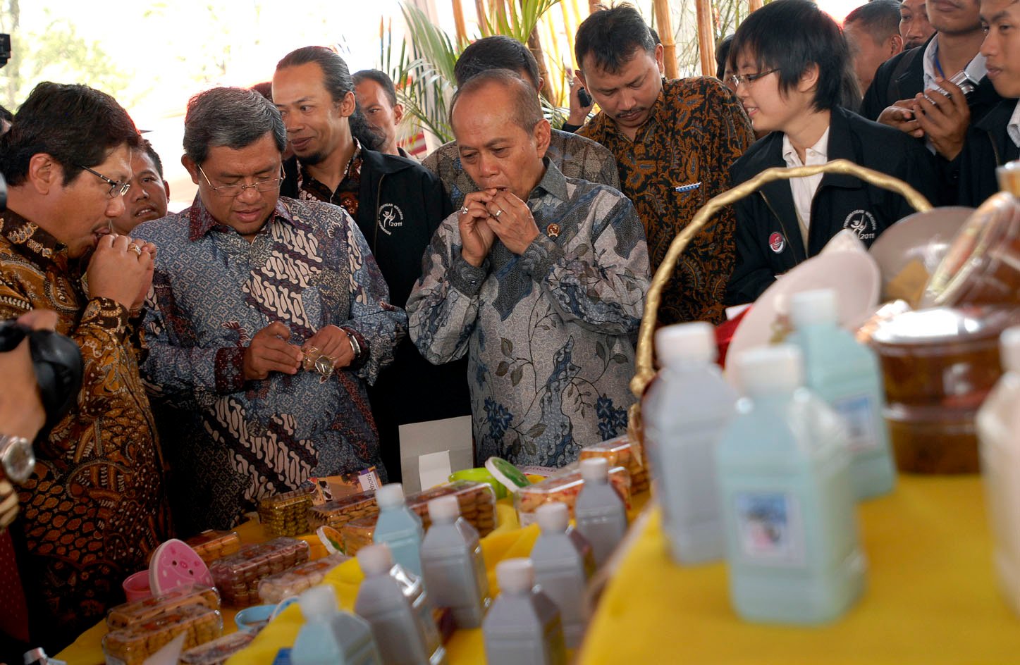  FOTO: Menteri KUKM buka acara Cooperative dan Halal Fair 2011 