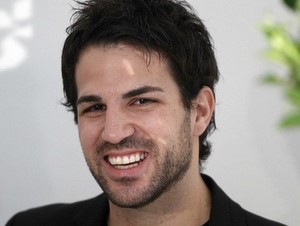  Barca ngotot tarik Fabregas