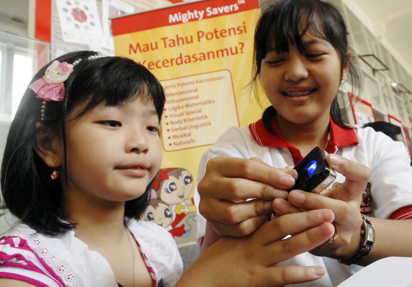  FOTO: Tes bakat anak melalui sidik jari