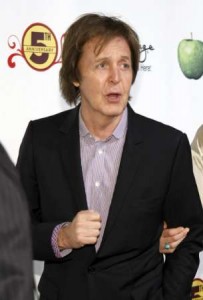  Paul McCartney mengaku korban penyadapan telepon