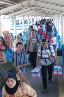  Jelang Lebaran, jumlah penumpang kapal cepat di Merak berlipat 
