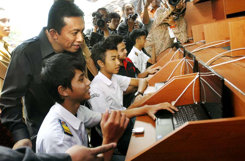  FOTO: Internet untuk kecamatan