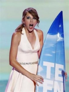  Taylor Swift dan Harry Potter borong Teen Choice Awards 2011