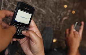  Di Inggris, BlackBerry Messenger terancam ditangguhkan pascakerusuhan