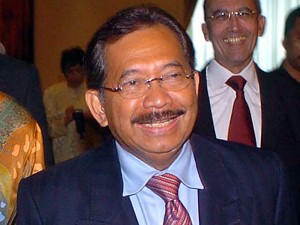  Tanri Abeng jadi Preskom Alcatel-Lucent