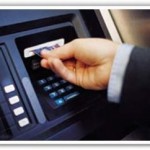  Penarikan uang di ATM diprediksi naik 20%