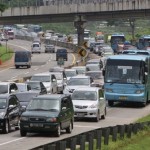  Puncak arus mudik Tol Jakarta-Cikampek H-3 