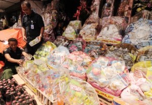  Disindag Jabar temukan produk parcel tak layak edar