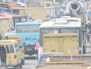  Megamendung dan Simpang Cisarua titik macet H-6