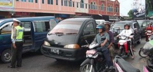  ARUS BALIK: Polres Cirebon Kota alihkan arus pemudik ke Karangampel