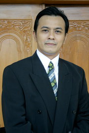  Dicky Chandra meneteskan air mata