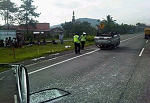  Kabar umum Jabar: Cipularang Renggut Enam Jiwa